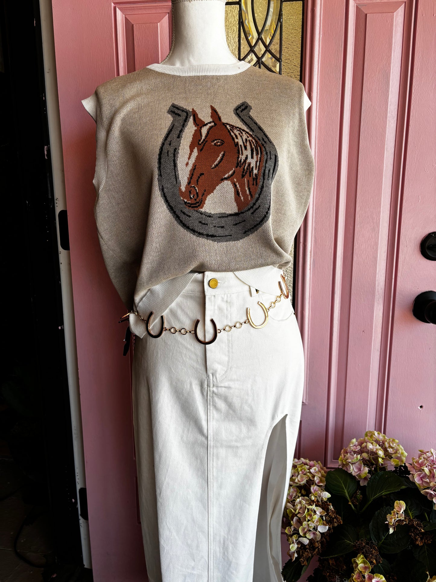 Gold Horse Shoe Belt