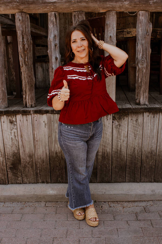 The Yell Leader Top