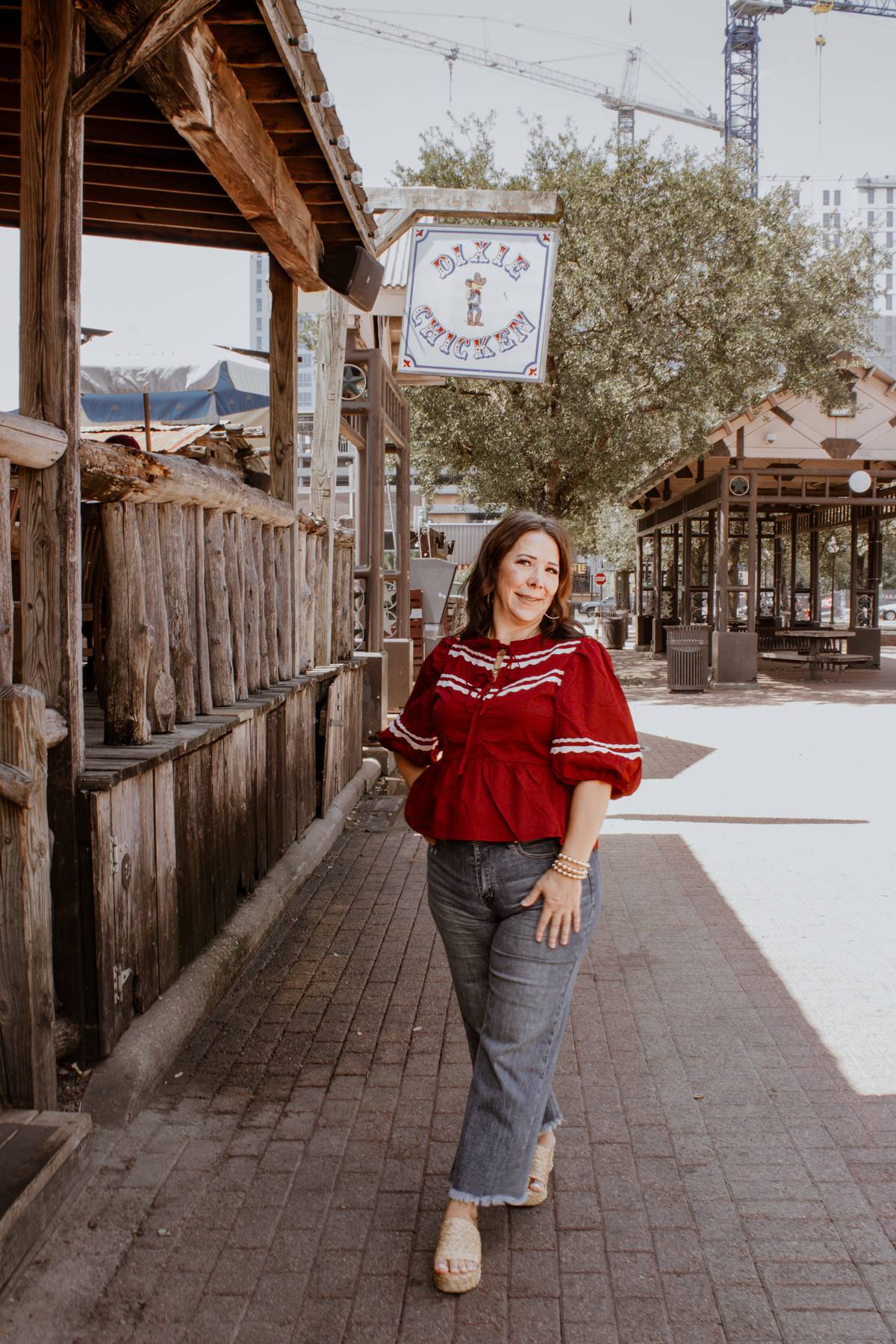 The Yell Leader Top